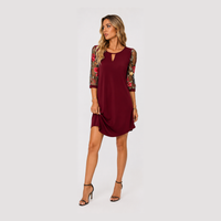Robe courte à manches transparentes et imprimé floral