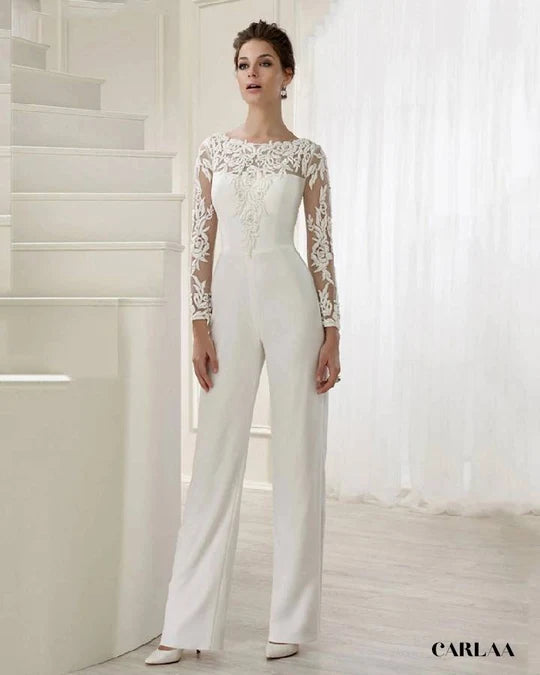 Combinaison de mariée avec traîne