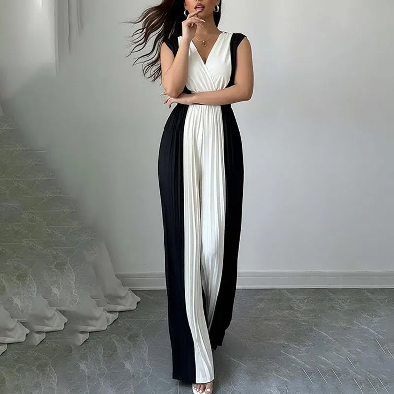 Chic black and white jumpsuit