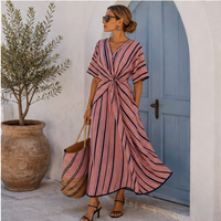 Robe longue Valencia à finitions contrastées