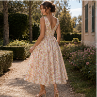 Robe midi en tissu tissé Celestia à col en V
