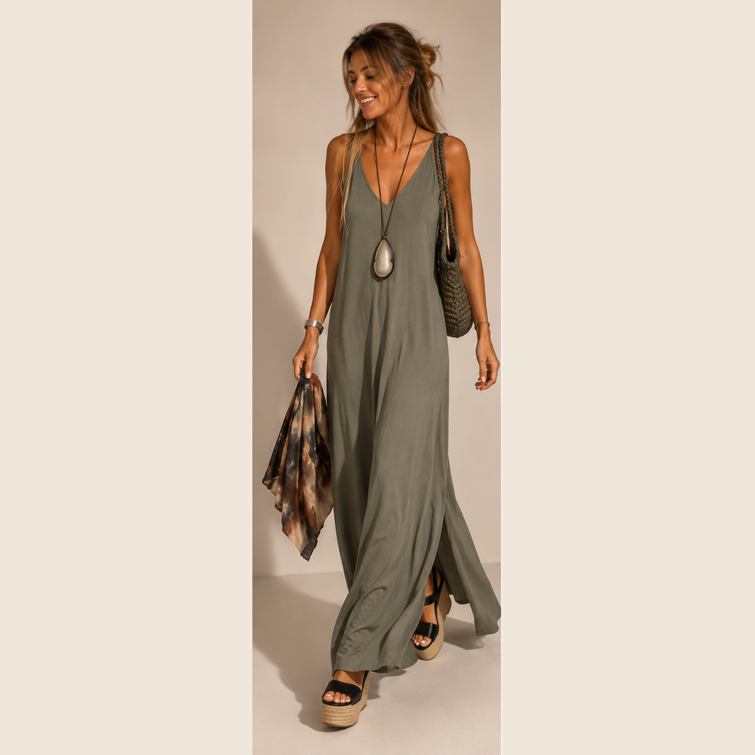Low-cut maxi dress with straps