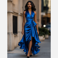 Robe mini à volants décolletée