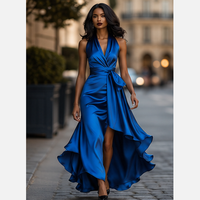 Robe mini à volants décolletée